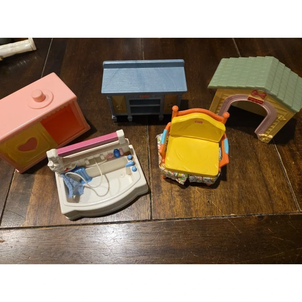 Fisher Price Loving Family Dollhouse Furniture Nursery Bath Dining Lot Figures-A